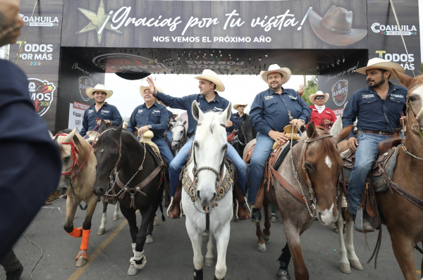 Coahuila vive sus tradiciones en familia con paz y seguridad: Manolo